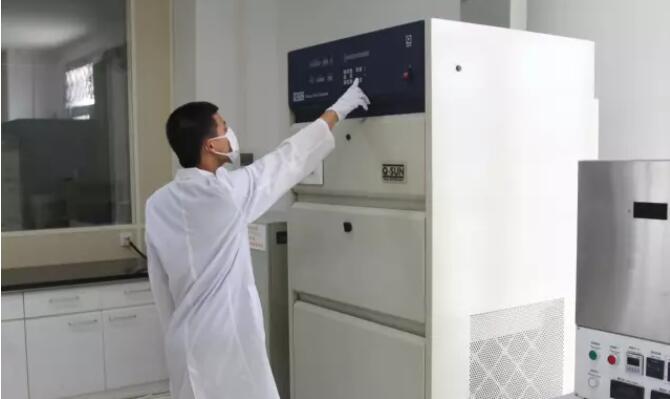 Q-SUN 氙燈老化試驗(yàn)箱