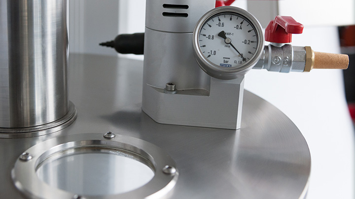 高速分散機(jī)壓力控制